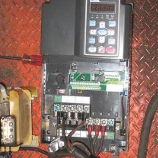 Portáldaru AC motoros hajtása és vezérlése2-k+v automatika